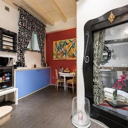Apt 2 In The Historic Center บารี ภายนอก รูปภาพ