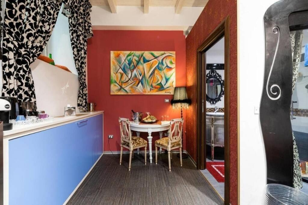 Apt 2 In The Historic Center บารี ภายนอก รูปภาพ