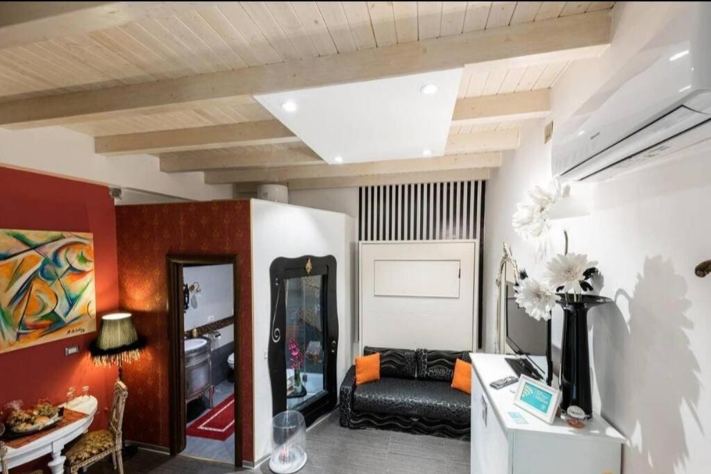 Apt 2 In The Historic Center บารี ภายนอก รูปภาพ